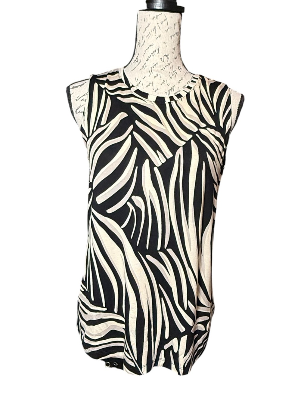 Nine West Sleeveless Black & Cream Zebra Print Tank Top Size  Medium NWT